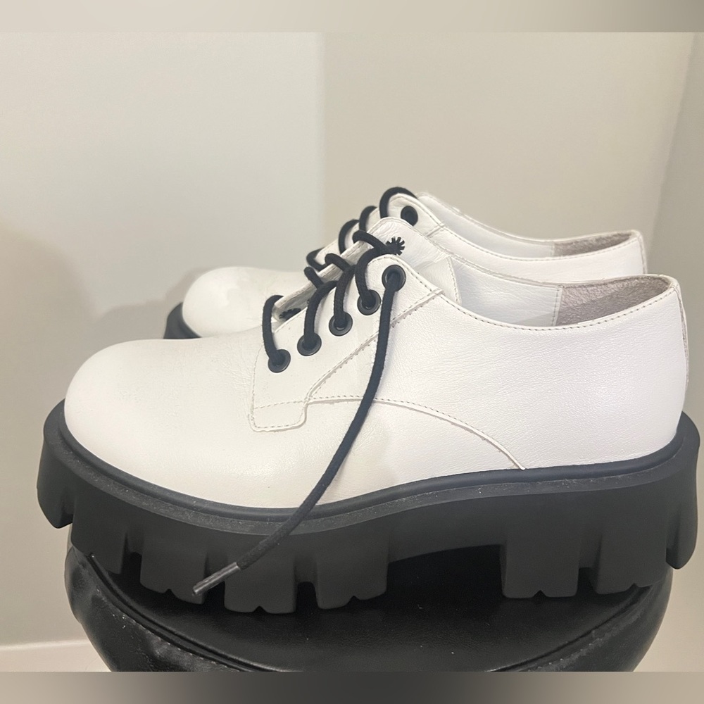 Brown’s B2 White Platform Shoes with Black Soles